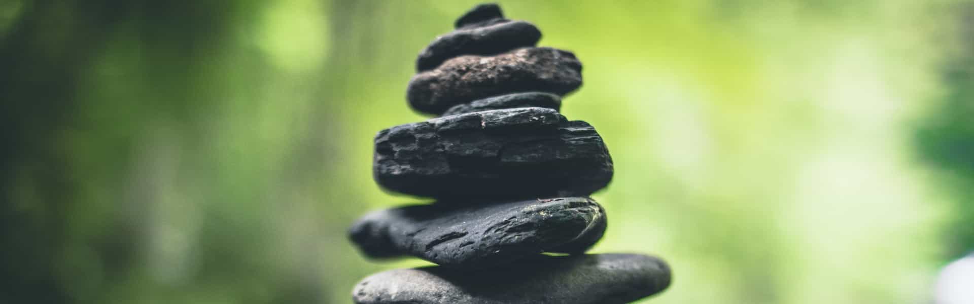 https://res.cloudinary.com/di7ejl8jx/image/upload/v1688441386/backgrounds/about_avmkds.jpg